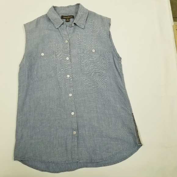 Tommy Bahama small womens sleeveless linen button up shirt mark back near collar - Picture 1 of 8